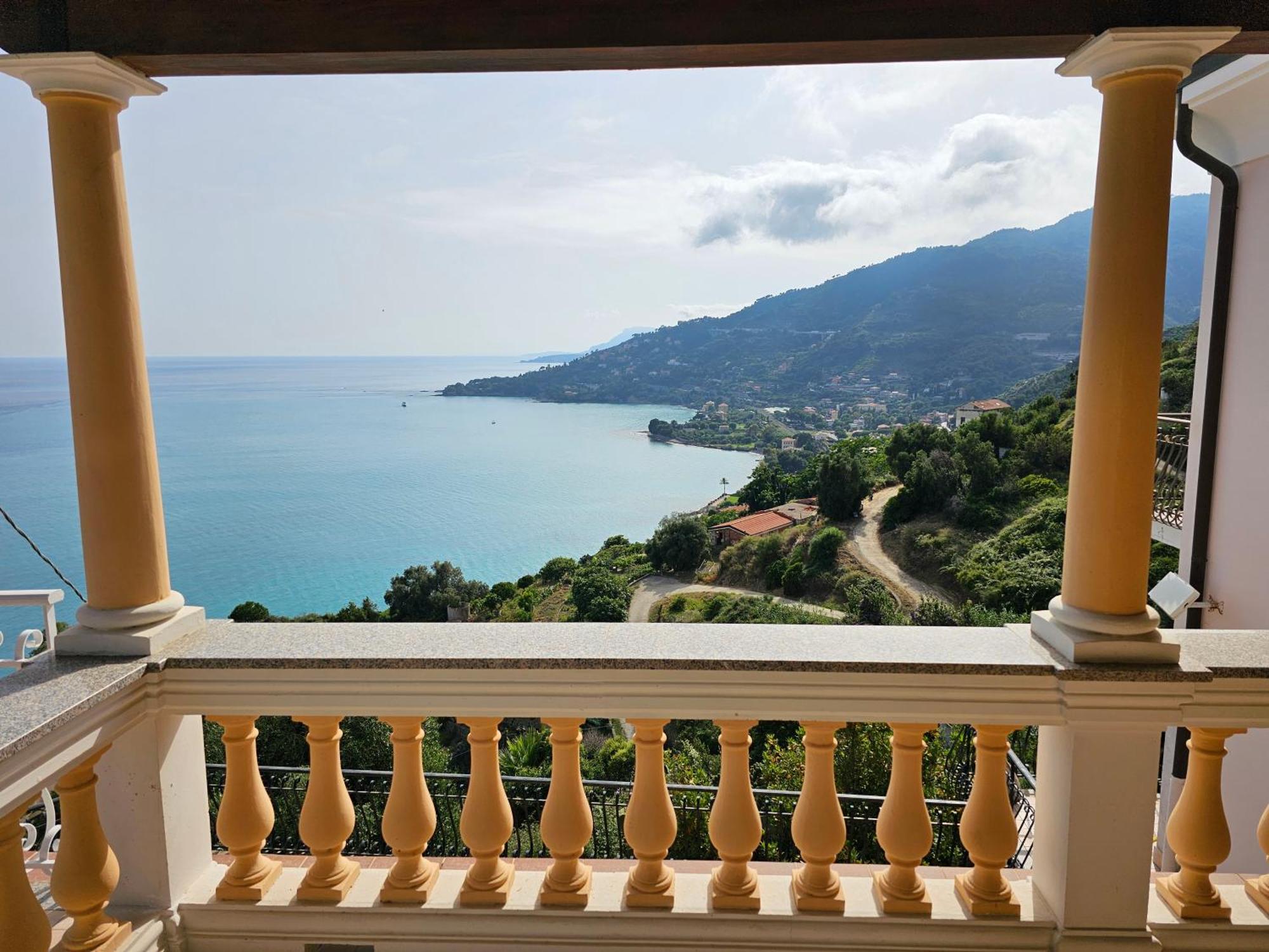 Avocado Villa Ventimiglia Ngoại thất bức ảnh